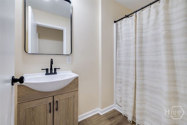 225 Wallace Circle, Bloomingdale, GA 31302