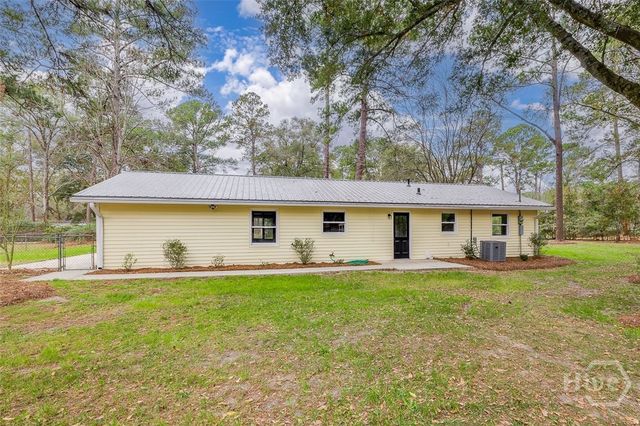 225 Wallace Circle, Bloomingdale, GA 31302