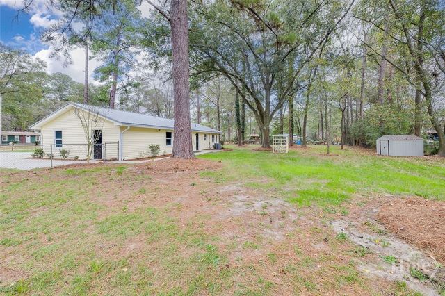 225 Wallace Circle, Bloomingdale, GA 31302