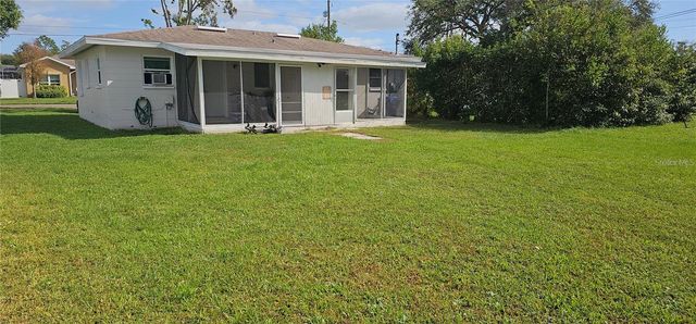 815 10TH STREET NW, Largo, FL 33770