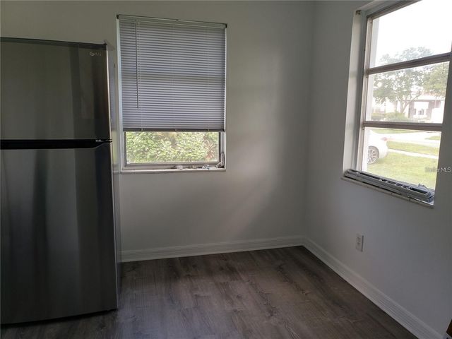 815 10TH STREET NW, Largo, FL 33770