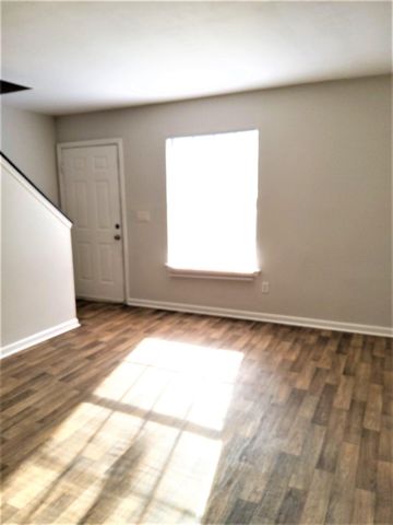 137 Susan Drive B, Summerville, SC 29485