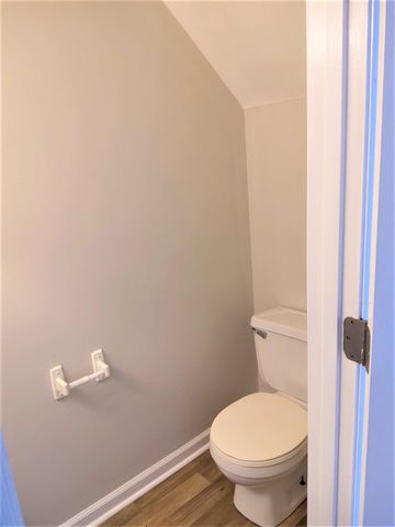 137 Susan Drive B, Summerville, SC 29485