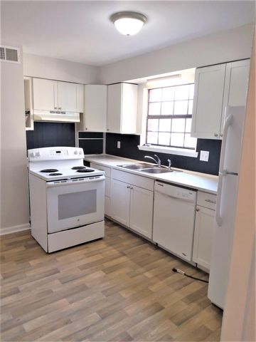 137 Susan Drive B, Summerville, SC 29485
