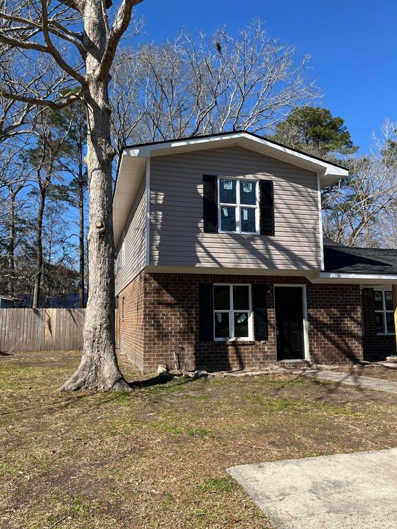 137 Susan Drive B, Summerville, SC 29485