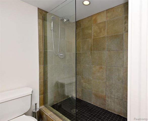 411 S Old Woodward Avenue Unit 911, Birmingham, MI 48009