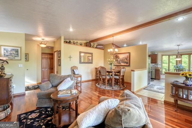 5940 Jackson Lane, Young Harris, GA 30582