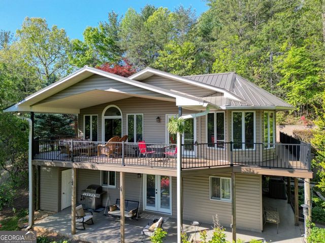 5940 Jackson Lane, Young Harris, GA 30582
