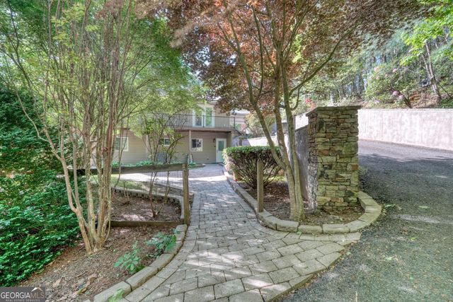 5940 Jackson Lane, Young Harris, GA 30582
