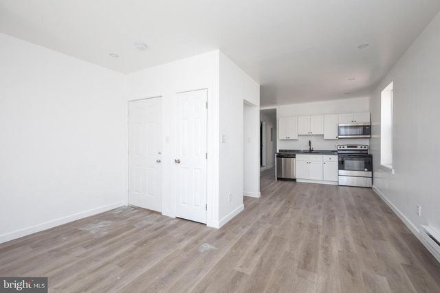 1841 N 33RD ST, Philadelphia, PA 19121