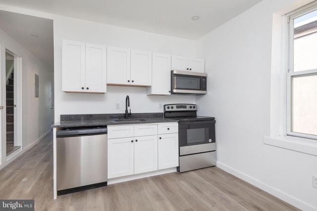 1841 N 33RD ST, Philadelphia, PA 19121