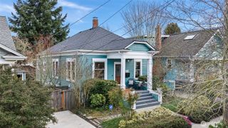 106 NE 59th Street, Seattle, WA 98105