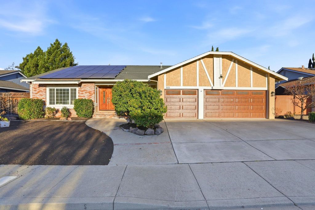 3259 Harvey Ct, Pleasanton, CA 94588