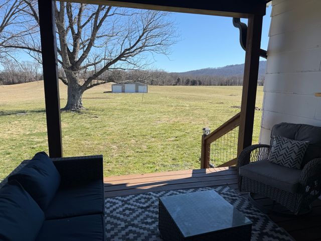 415 Viola Rd, Mcminnville, TN 37110