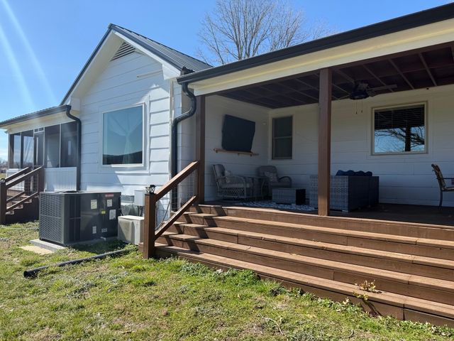 415 Viola Rd, Mcminnville, TN 37110