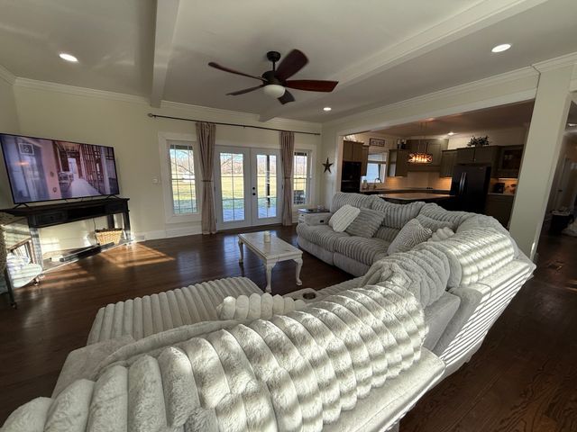 415 Viola Rd, Mcminnville, TN 37110