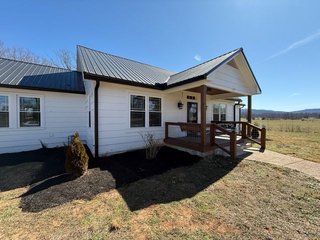 415 Viola Rd, Mcminnville, TN 37110