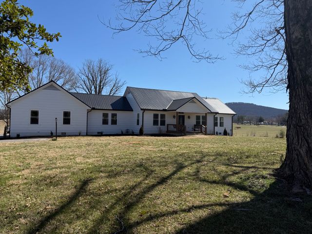 415 Viola Rd, Mcminnville, TN 37110
