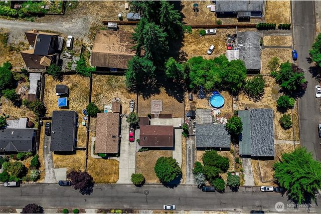 6703 5th Way SE, Lacey, WA 98503