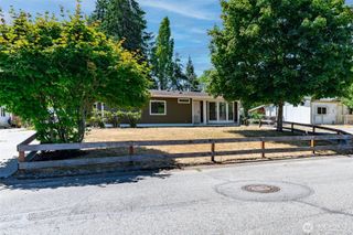 6703 5th Way SE, Lacey, WA 98503