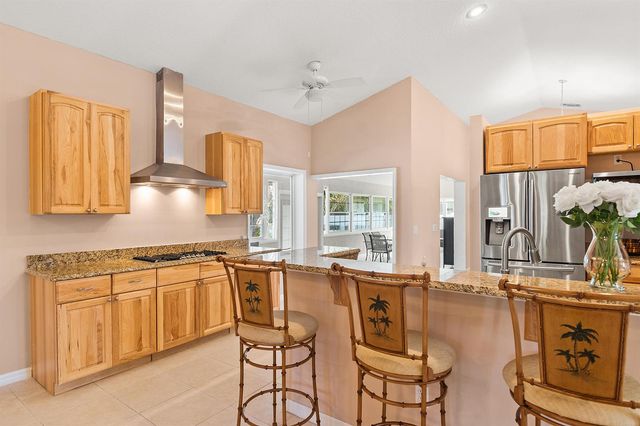 922 Jackson Way, Fort Pierce, FL 34949