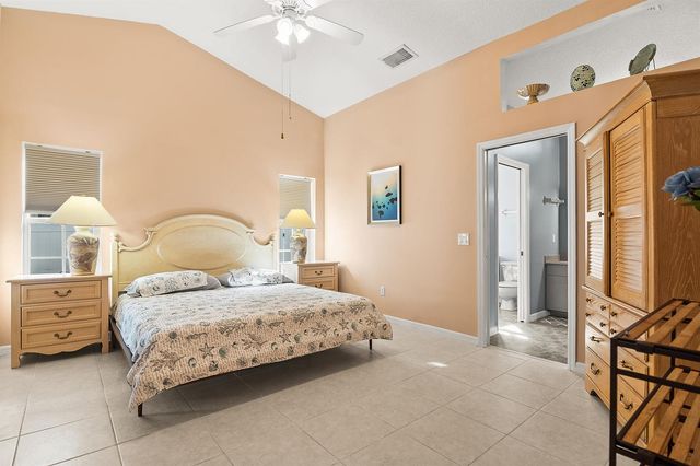 922 Jackson Way, Fort Pierce, FL 34949