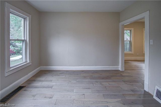 7619 Lawn Avenue, Cleveland, OH 44102