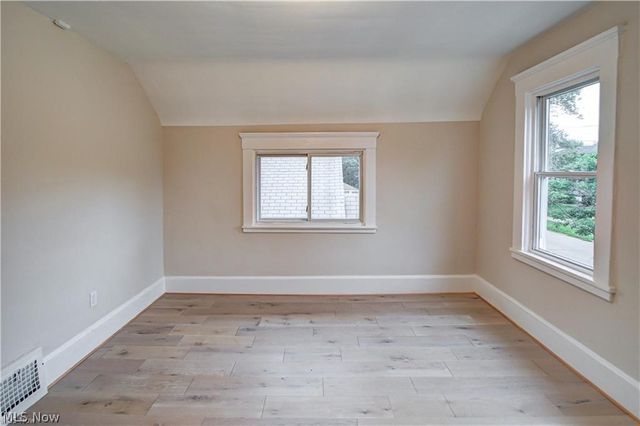 7619 Lawn Avenue, Cleveland, OH 44102