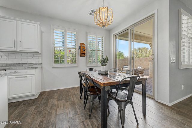 5103 S MOCCASIN Trail, Gilbert, AZ 85298