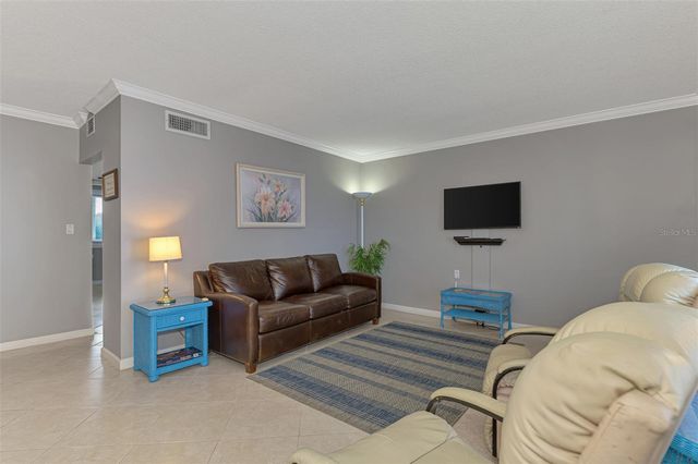 763 JOHN RINGLING BOULEVARD 34, Sarasota, FL 34236