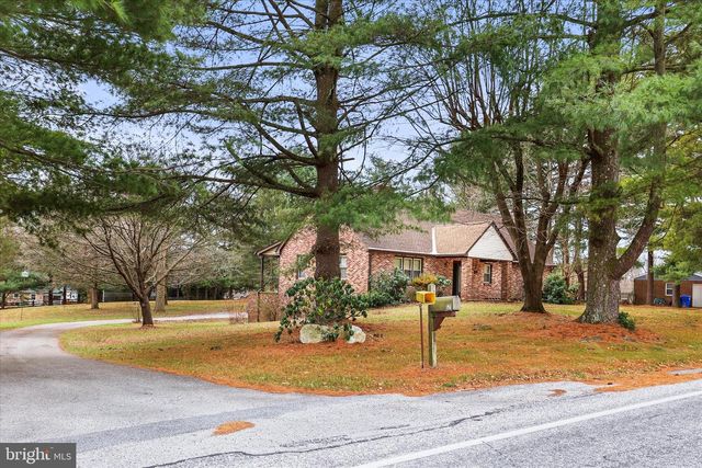 521 WINDY HILL RD, New Freedom, PA 17349