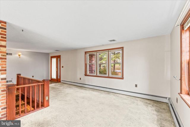 521 WINDY HILL RD, New Freedom, PA 17349