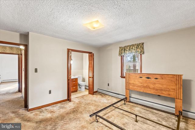 521 WINDY HILL RD, New Freedom, PA 17349