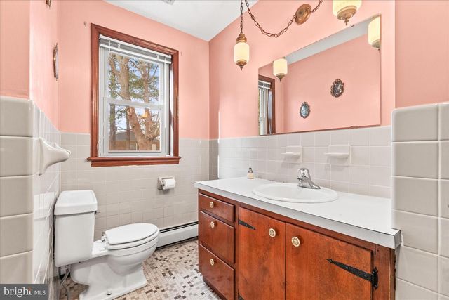 521 WINDY HILL RD, New Freedom, PA 17349