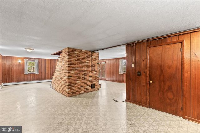 521 WINDY HILL RD, New Freedom, PA 17349