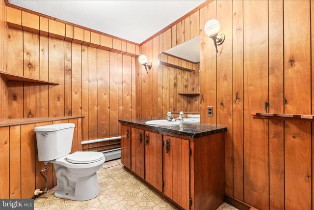 521 WINDY HILL RD, New Freedom, PA 17349