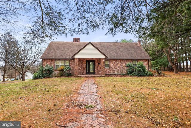 521 WINDY HILL RD, New Freedom, PA 17349