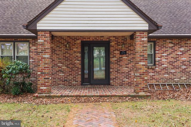 521 WINDY HILL RD, New Freedom, PA 17349