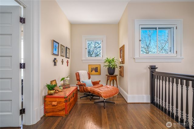 4200 Washington Avenue W, Seattle, WA 98199