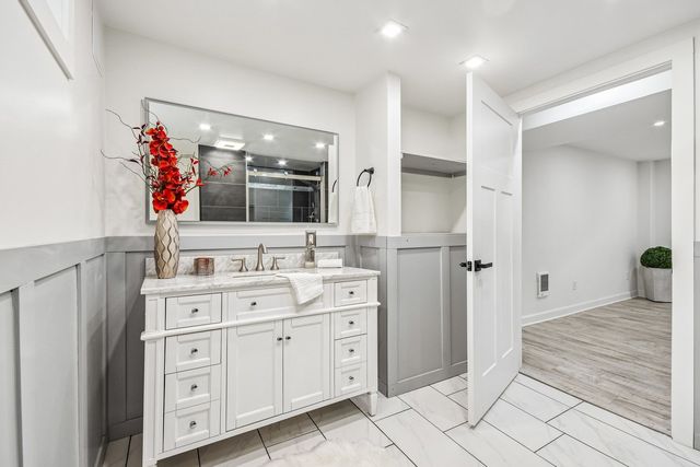 4428 Lisa Lane, Oak Forest, IL 60452