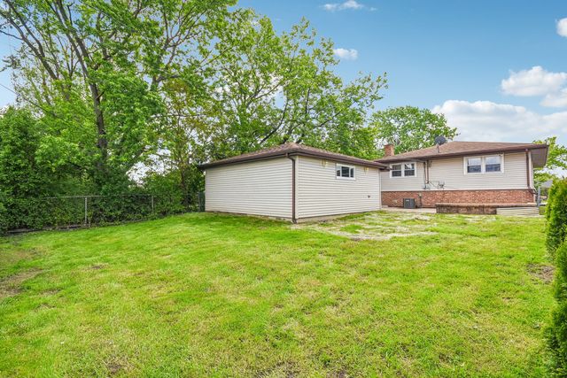 4428 Lisa Lane, Oak Forest, IL 60452