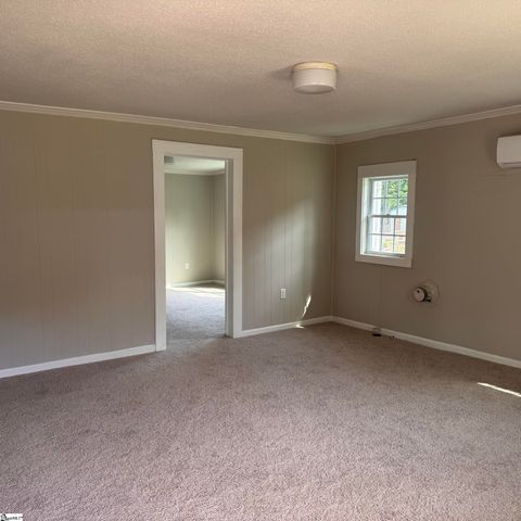 131 Case Avenue, Spartanburg, SC 29301