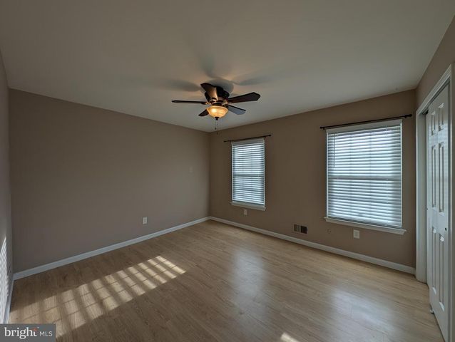 33 BANBURY CT., Robbinsville, NJ 08691