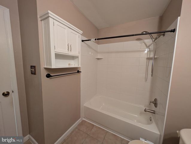 33 BANBURY CT., Robbinsville, NJ 08691