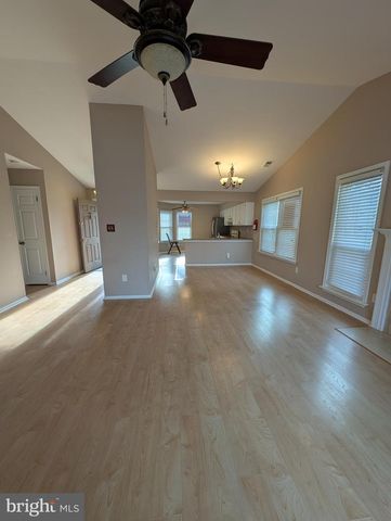 33 BANBURY CT., Robbinsville, NJ 08691