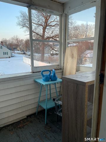 41 Strickland Street 2, Manchester, CT 06042