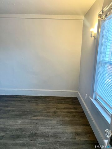 41 Strickland Street 2, Manchester, CT 06042