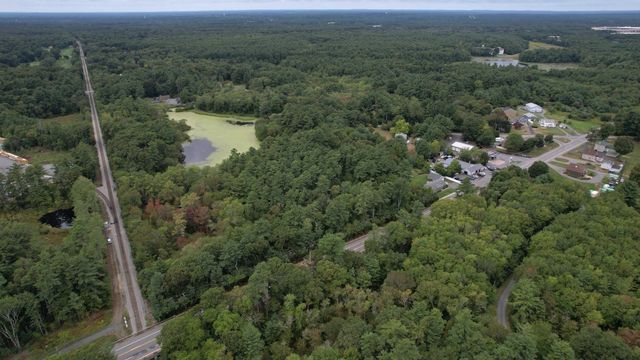 23 Taunton St, Lakeville, MA 02347