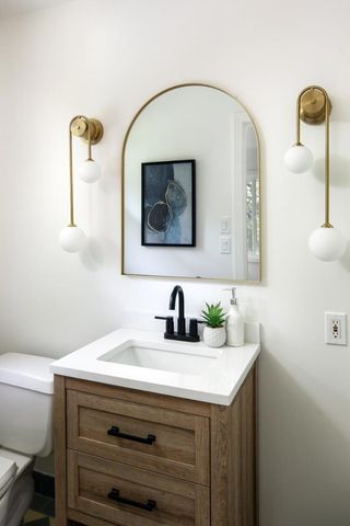 559 Hilbar Lane, Palo Alto, CA 94303