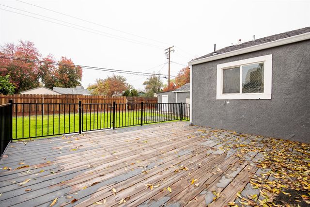 1405 Del Monte, Modesto, CA 95350